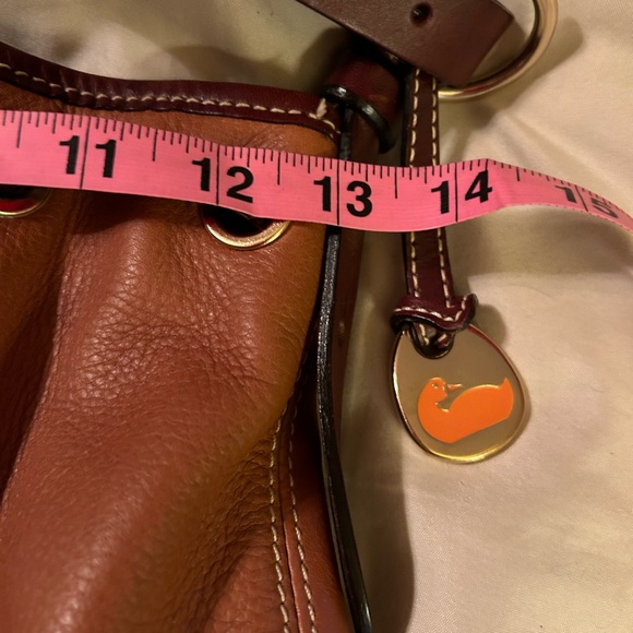 NWOT Dooney & Bourke Drawstring Leather Tote in Caramel w red interior.Flawless! - Picture 6 of 11